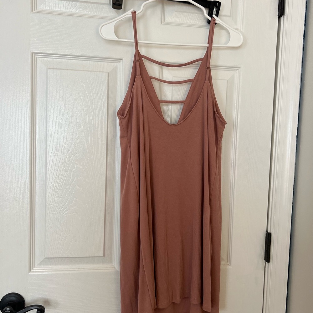 Dress - Picture 2 of 3